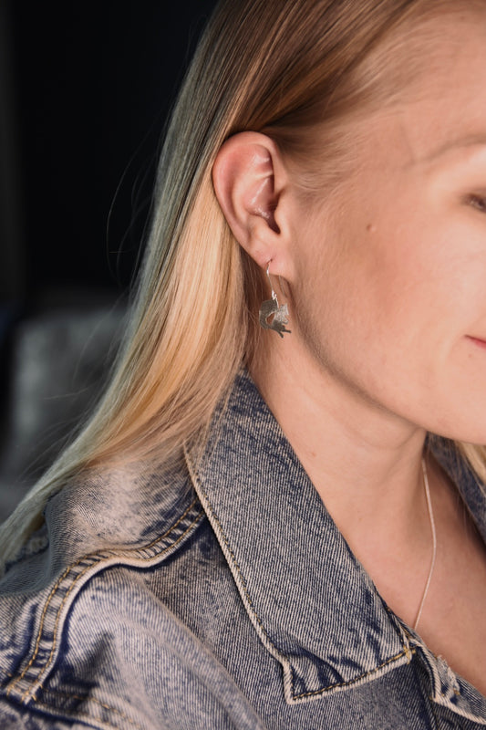 Satumetsän ihmeet - Herra Orava -korvakorut, hopea