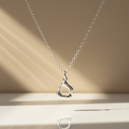 Erilaiset-kaulakoru, hopea (006)