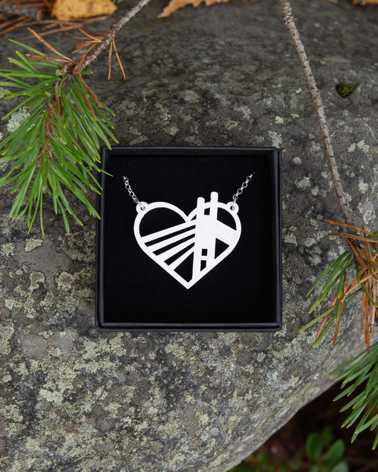 Rovaniemi LOVE - Jätkä-vanerikaulakoru lumi