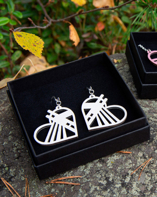 Rovaniemi LOVE - Jätkä-vanerikorvakorut lumi