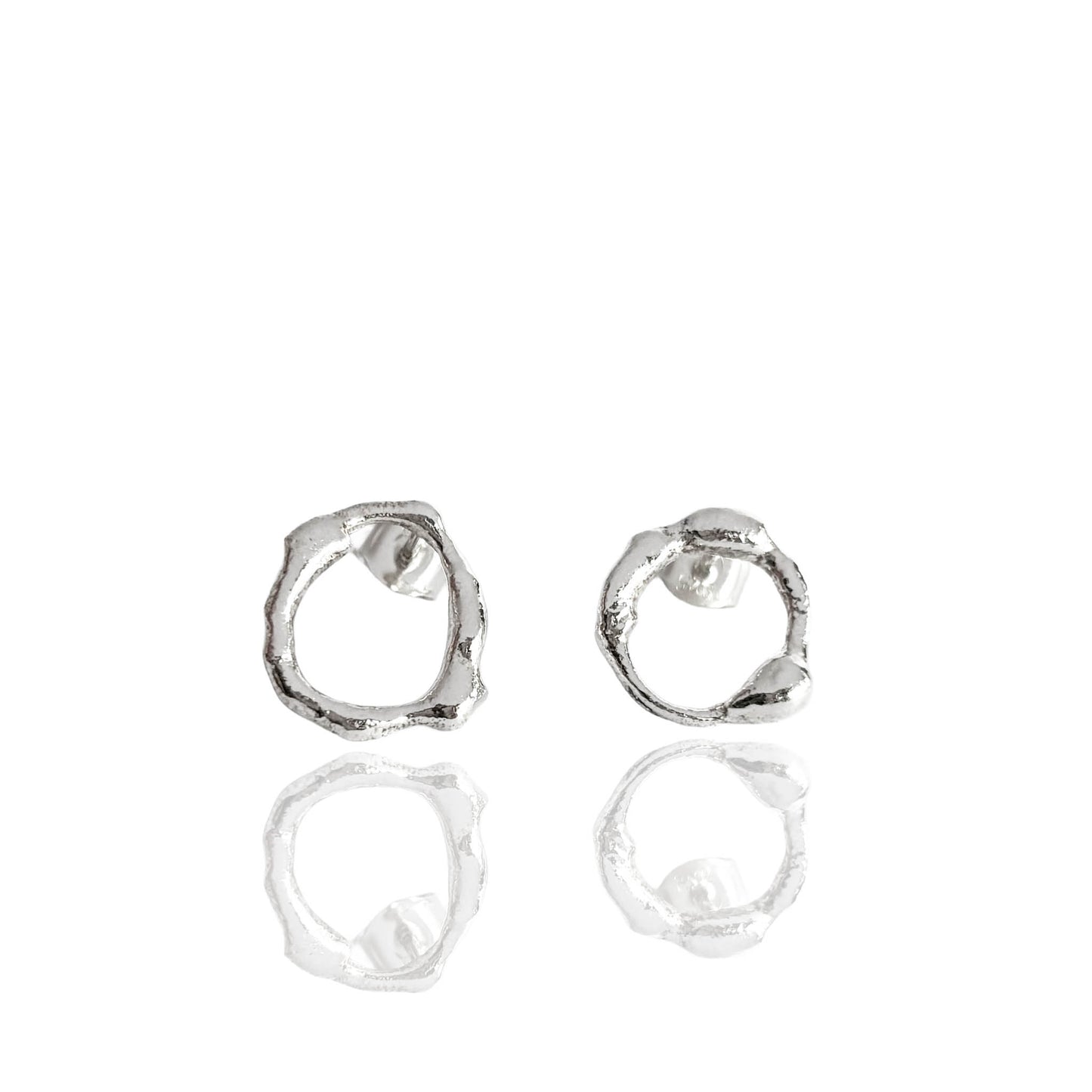 Erilaiset-nappikorvakorut, hopea (007)